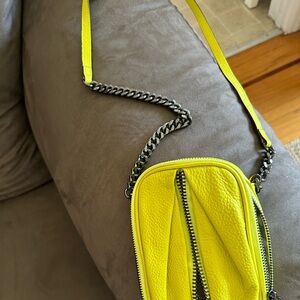 Very pretty too small for me !